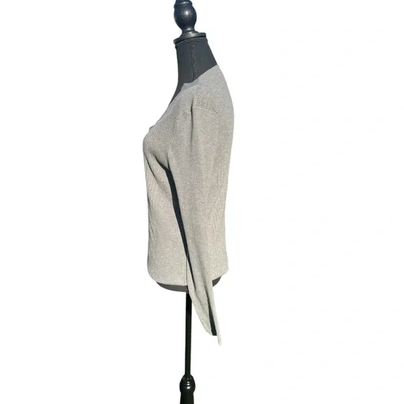 Women's Gray V-Neck Sweater by Merona size XL - Picture 3 of 5